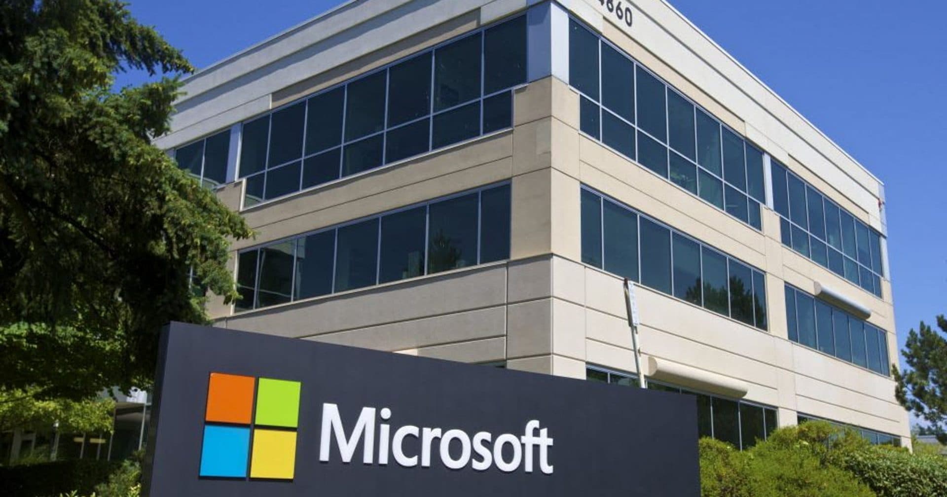 Microsoft (MSFT) Nhận Xếp Hạng Mua Từ UBS Group