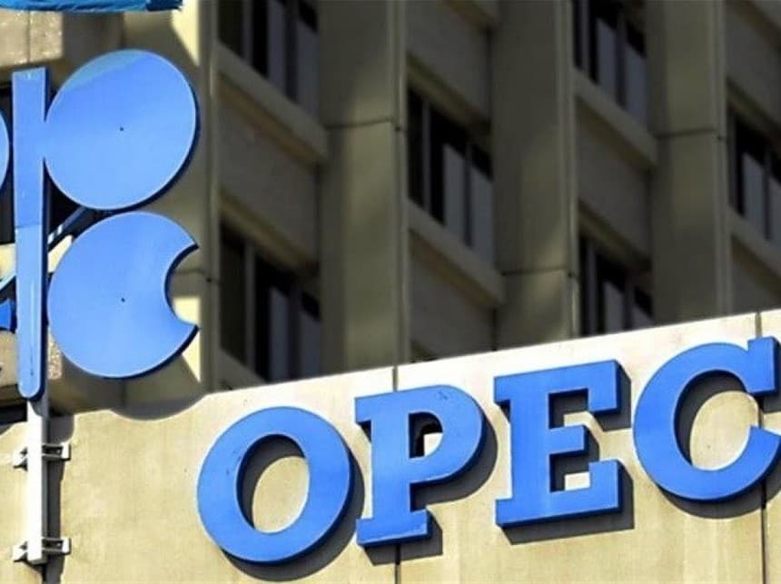 Giá Dầu Giảm Mặc Dù OPEC Cắt Giảm Nguồn Cung