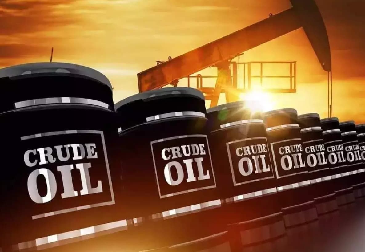 Tin nóng 13/02/2023 - dầu tăng hơn 2% trước kế hoạch cắt giảm sản lượng của Nga