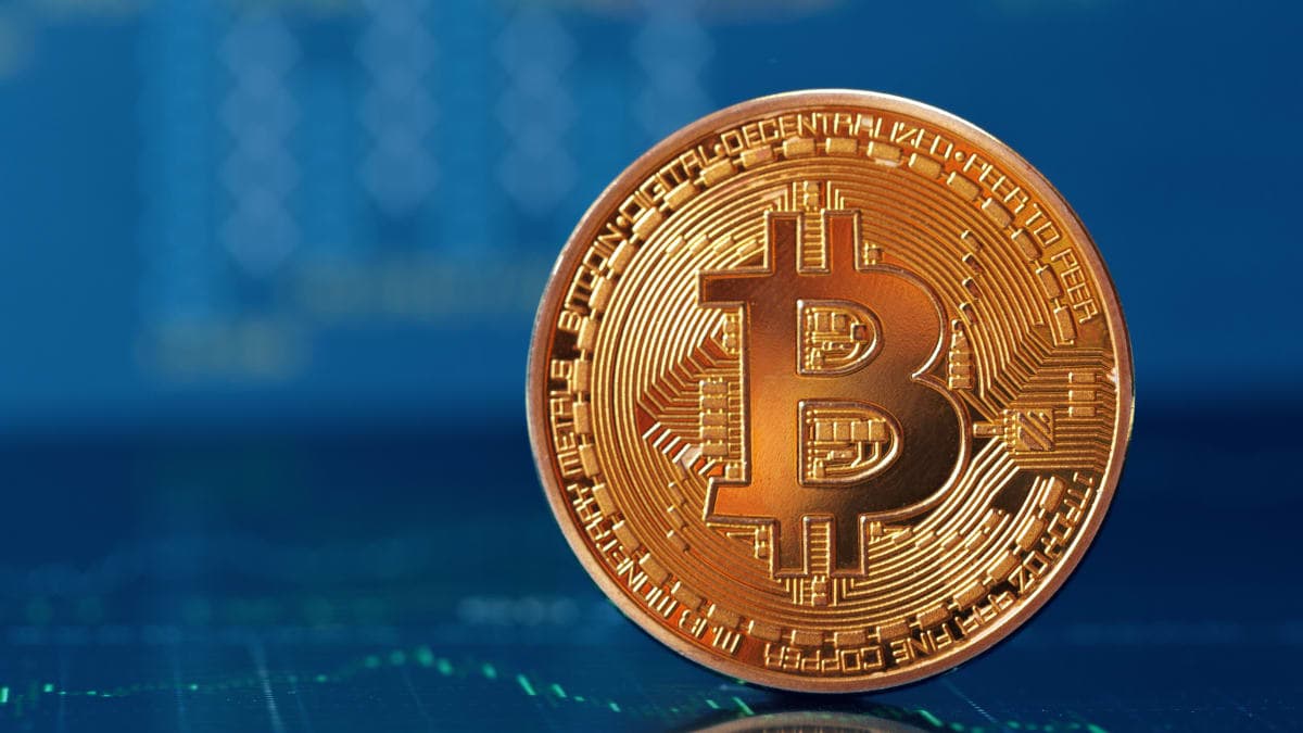 Bitcoin phục hồi từ mức thấp 59.700 USD; altcoin đã chạm đáy?