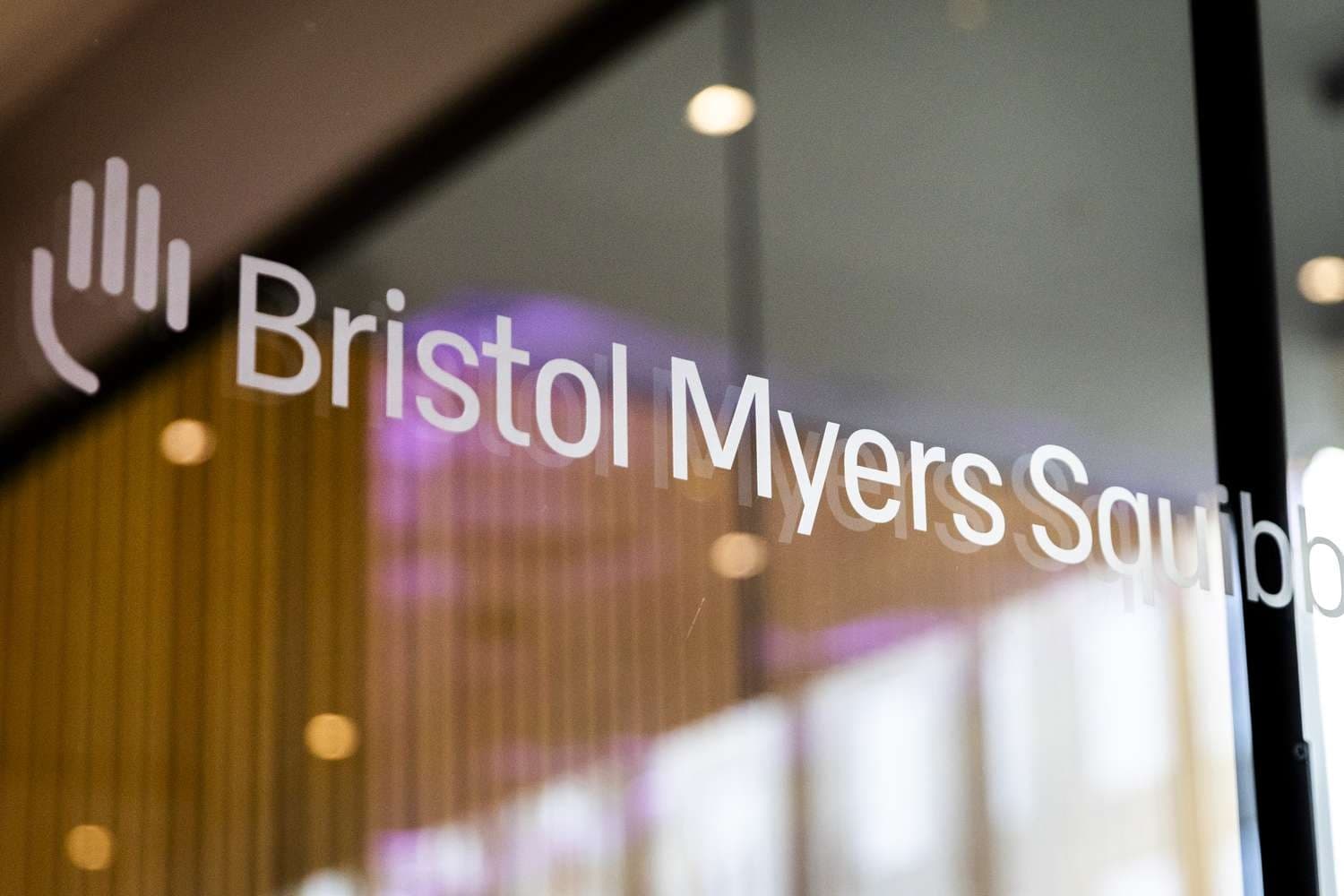 Bristol Myers Squibb: Cổ phiếu cổ tức nên sở hữu