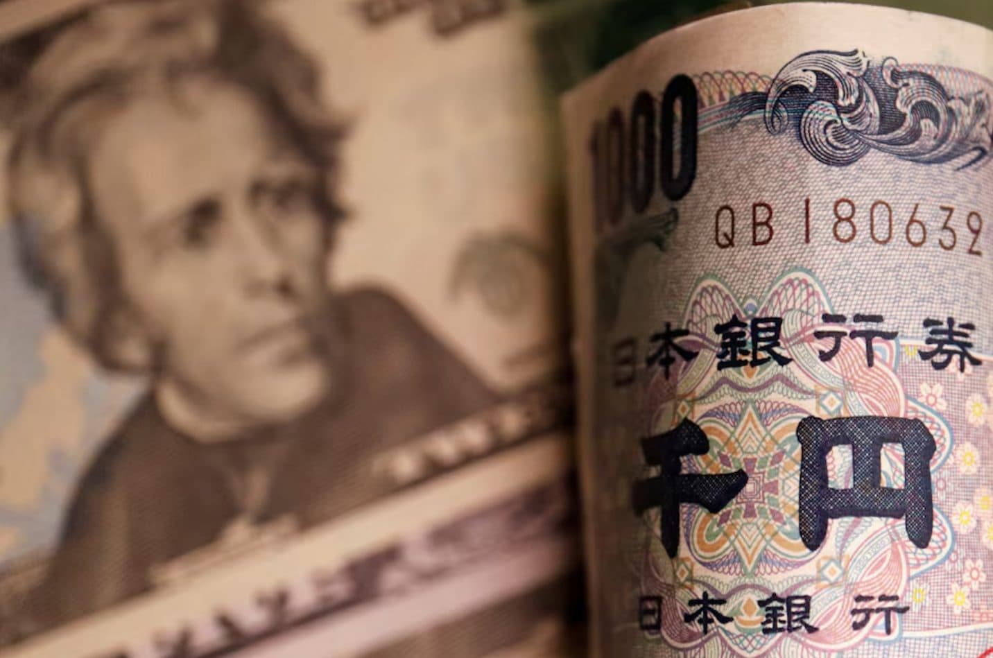 Tin Forex 25/07:Yên Nhật chạm mức cao nhất 12 tuần so với Đô la Mỹ