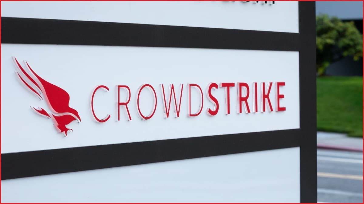 CrowdStrike hạ dự toán doanh thu cả năm