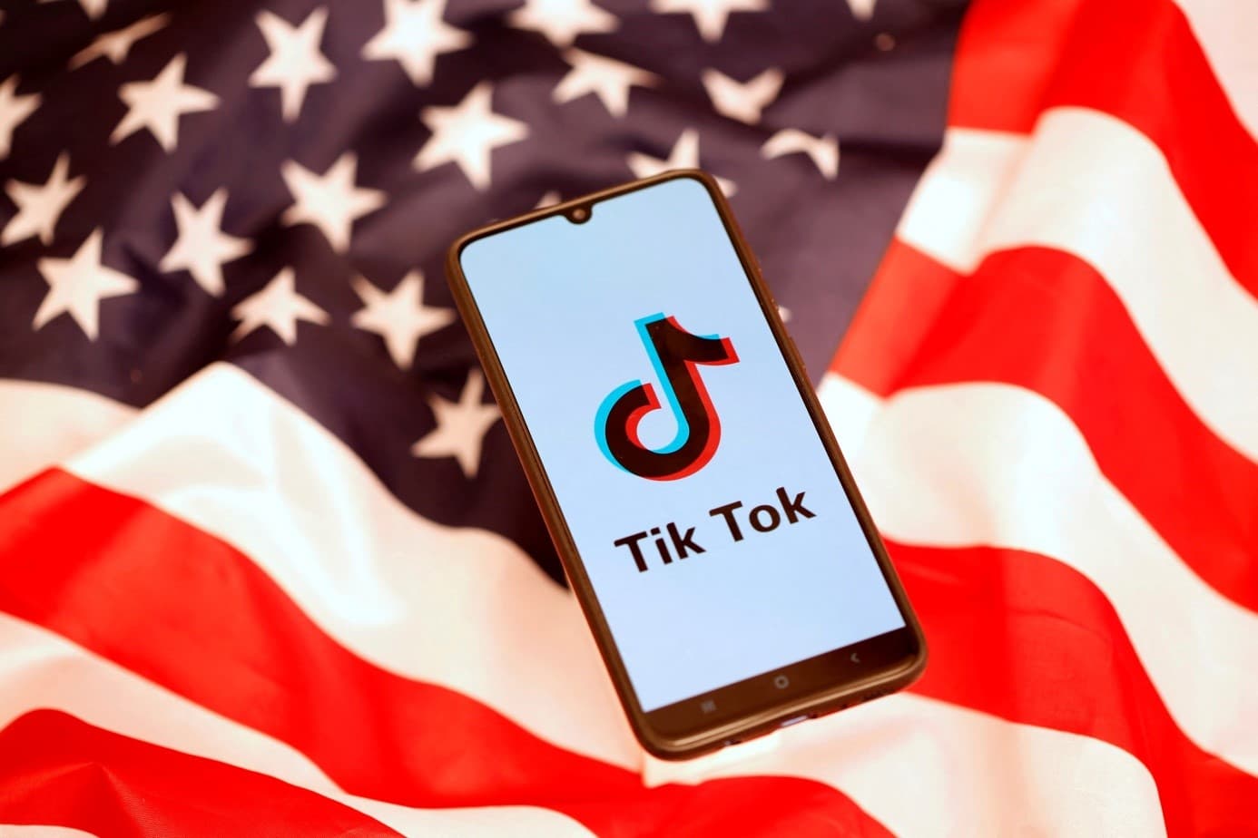 TikTok tiếp tục gặp khó tại Mỹ 