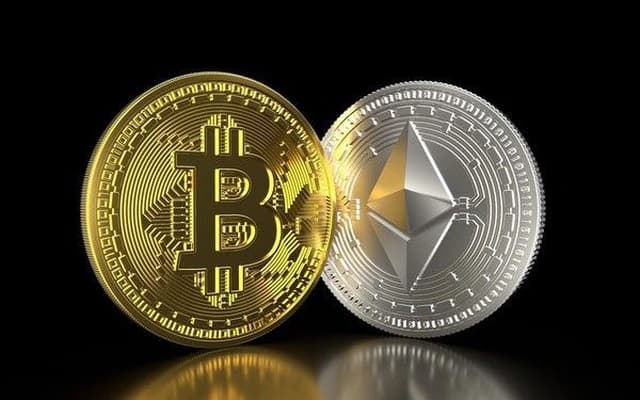 Ethereum Vượt Bậc: Sự Khác Biệt So Với Bitcoin và Tiềm Năng Đầu Tư